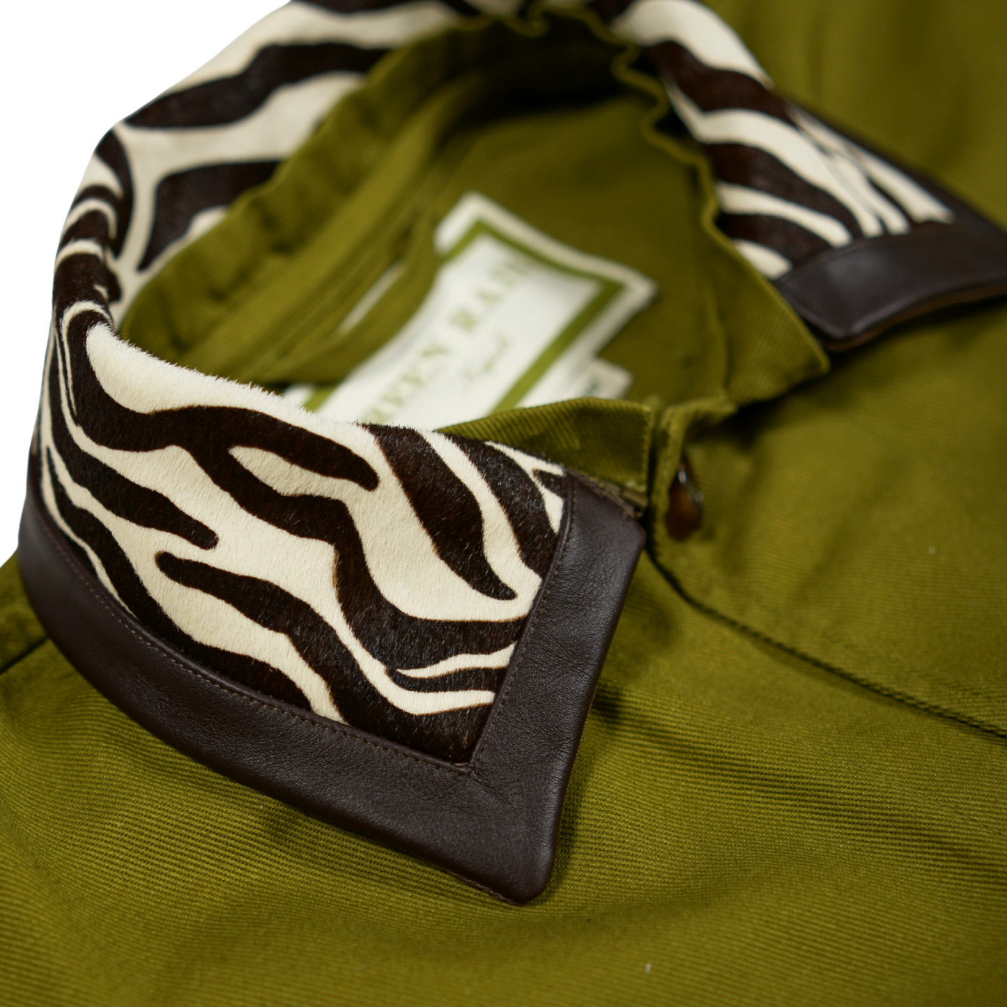 AUDLEY COLLAR - ZEBRA PRINT
